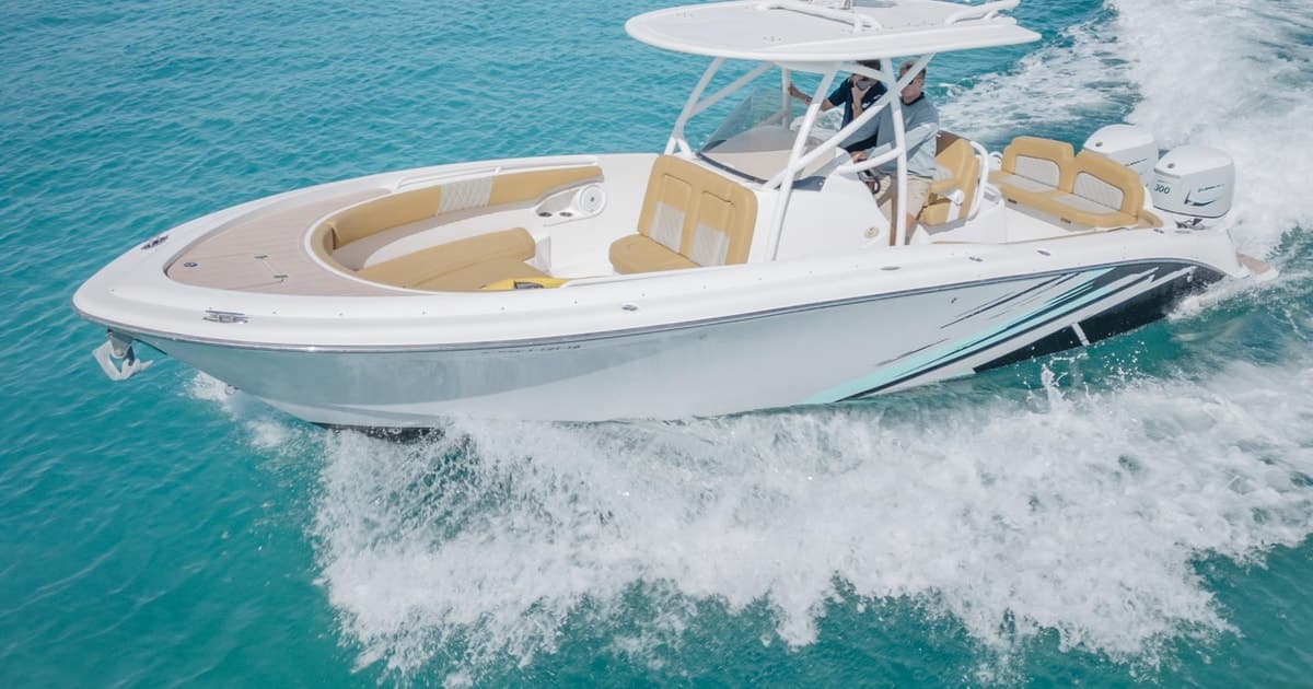Barco privado 3 h con patrón y combustible incluidos, Coll Baix y cuevas.