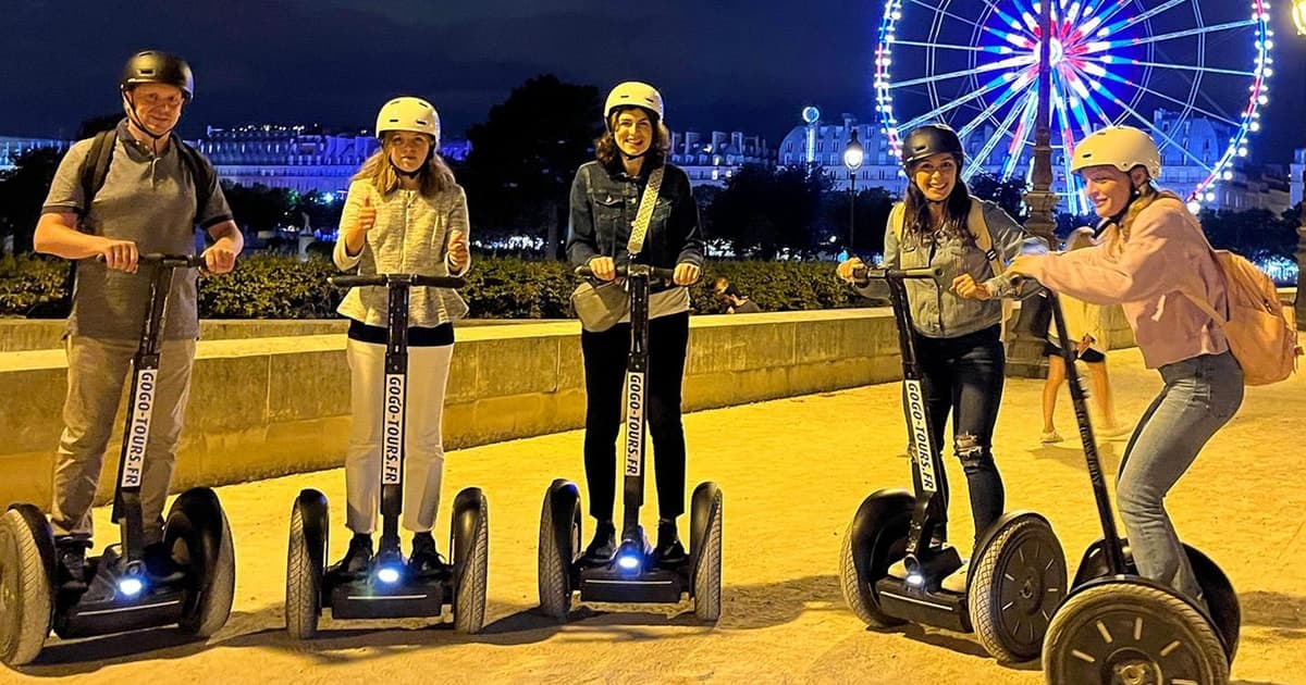 Paris by Night: Segway night tour with a Local Guide