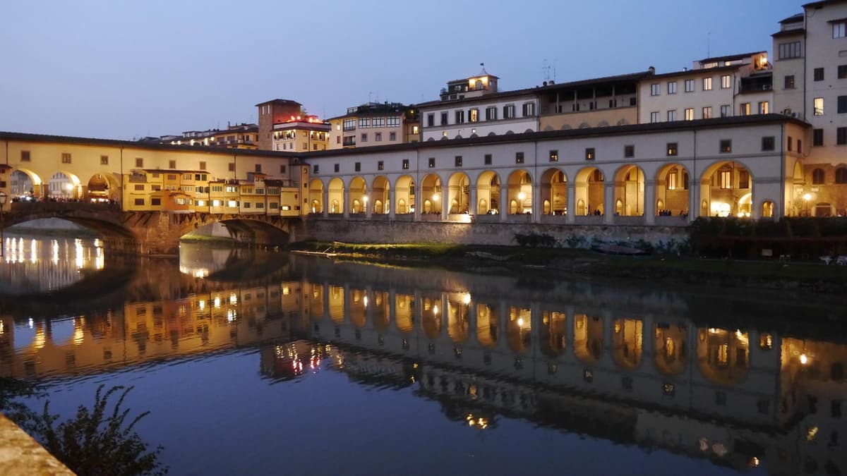 Florence: Uffizi Gallery and Vasari Corridor Private Tour