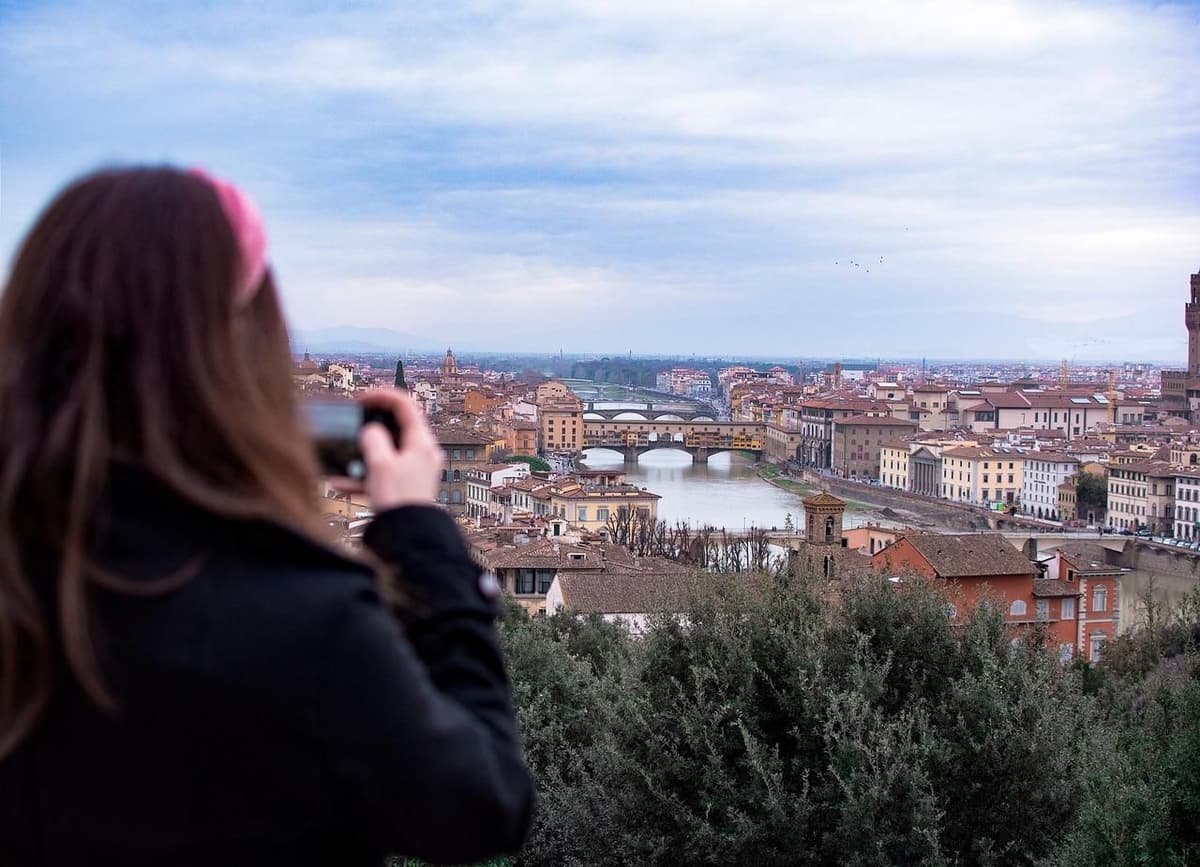 Florence: Visit Piazzale Michelangelo by Golf Cart w. Driver