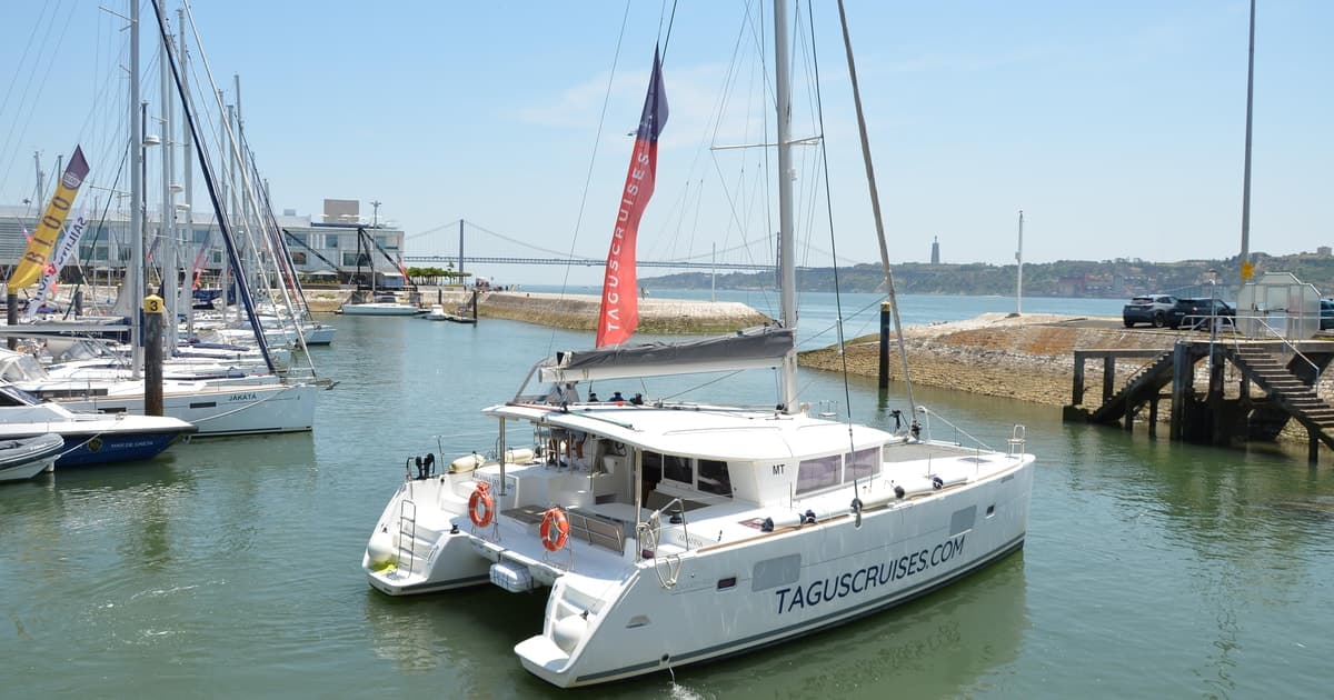 Sunset Tour in a Catamaran - 2 hours