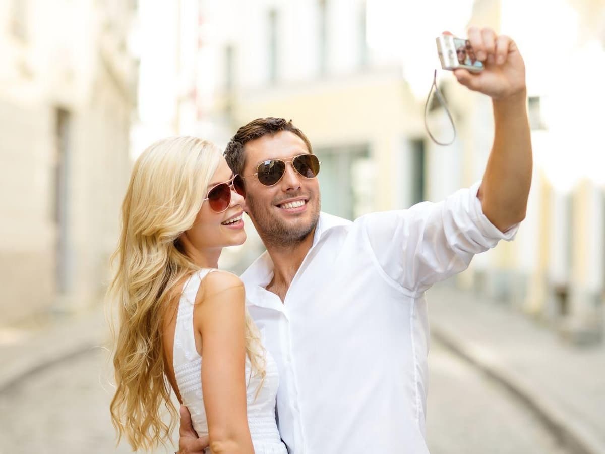 Santa Ponca: CoupleWalk, juego divertido y paseo por la ciudad para parejas