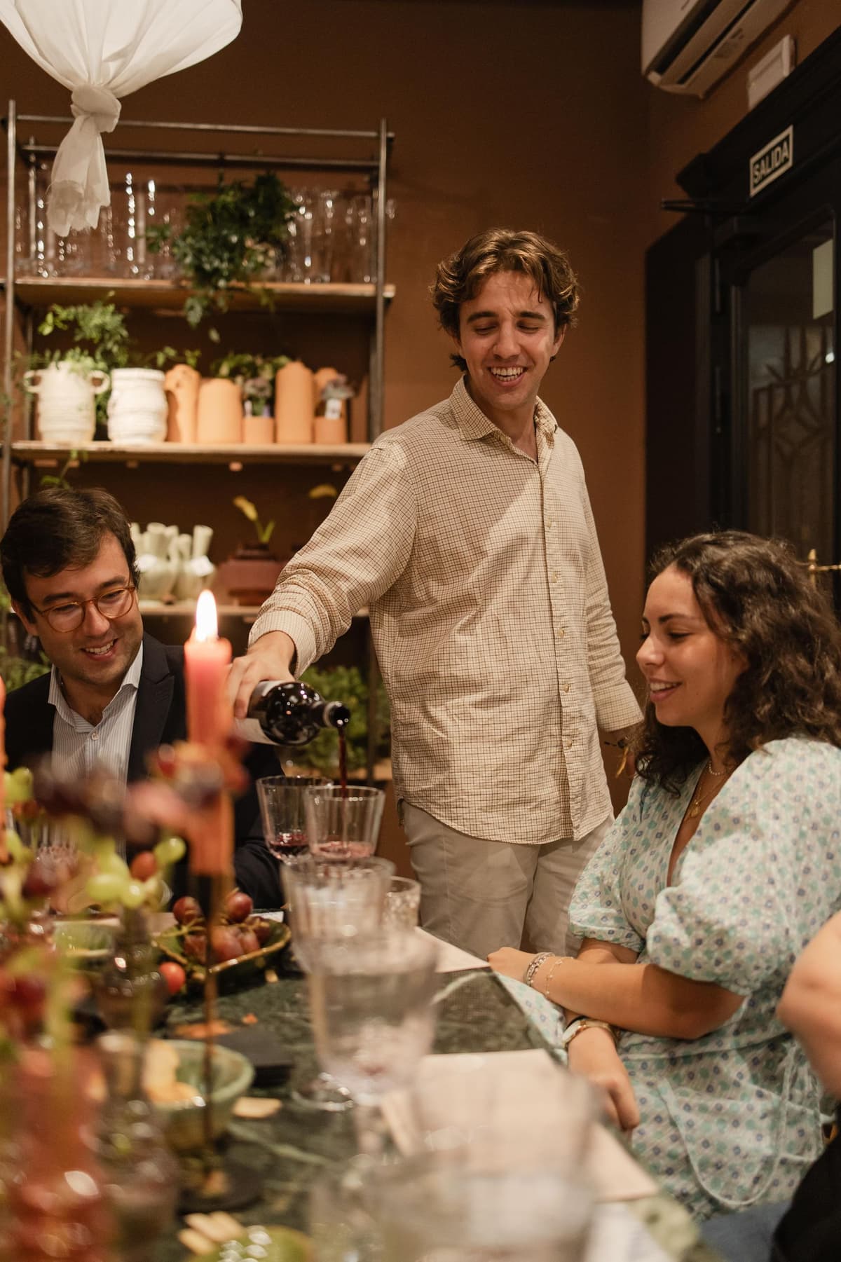 Madrid: Sensory wine tasting + floral arrangement included