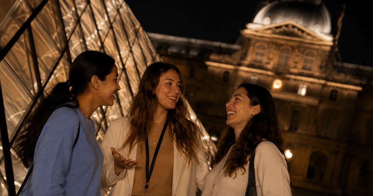 Night at the Louvre: Guided Museum Tour | Max 6-Guests