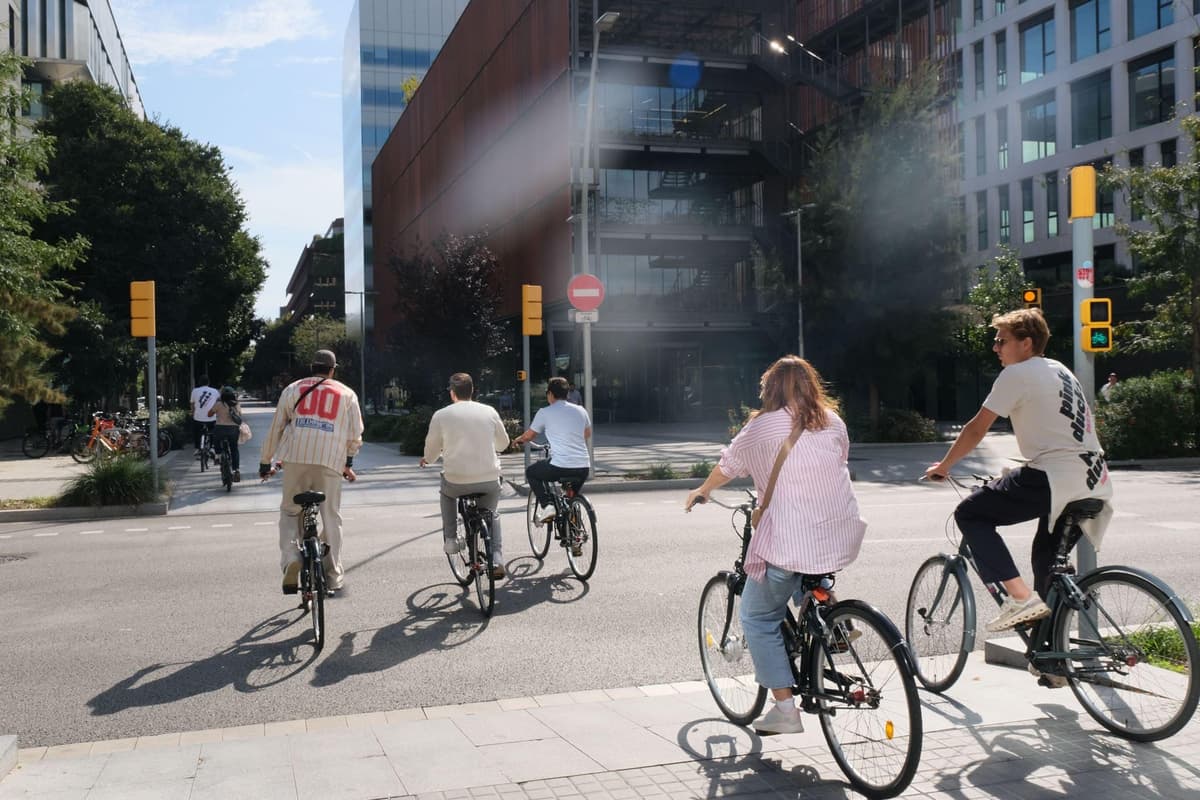 Private Family Bike Tour, Discover Barcelona on Two Wheels!