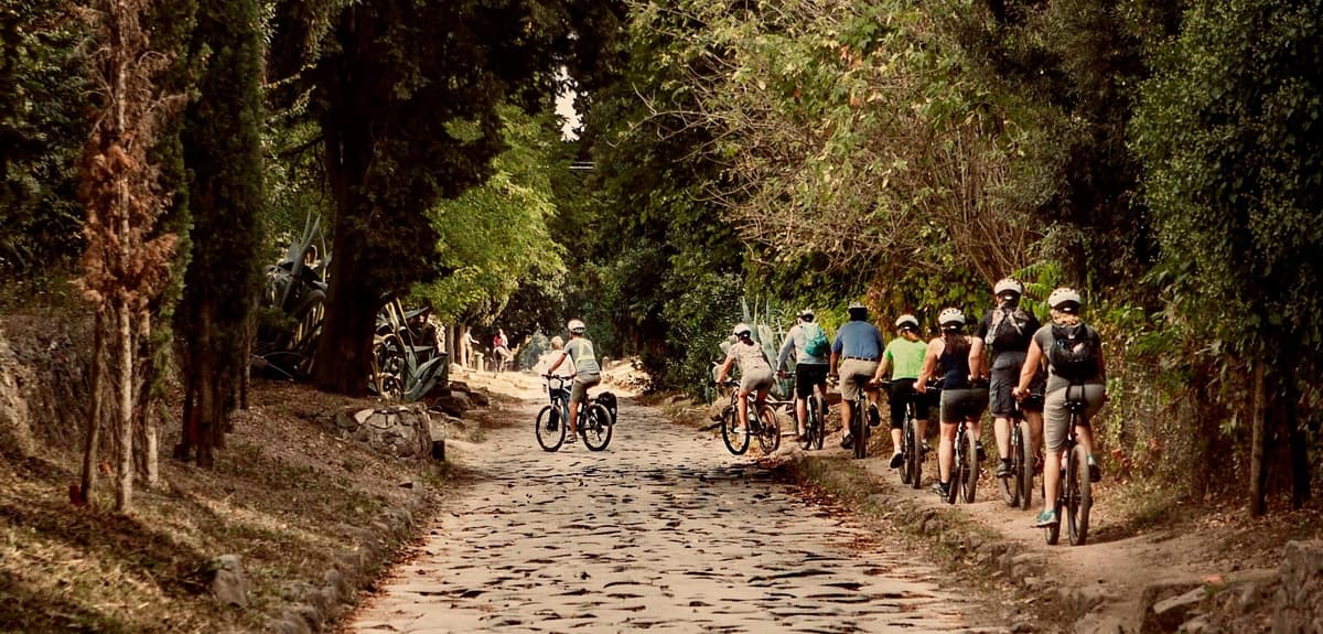 Rome: Appian Way & Roman Aqueducts Guided E-Bike Tour