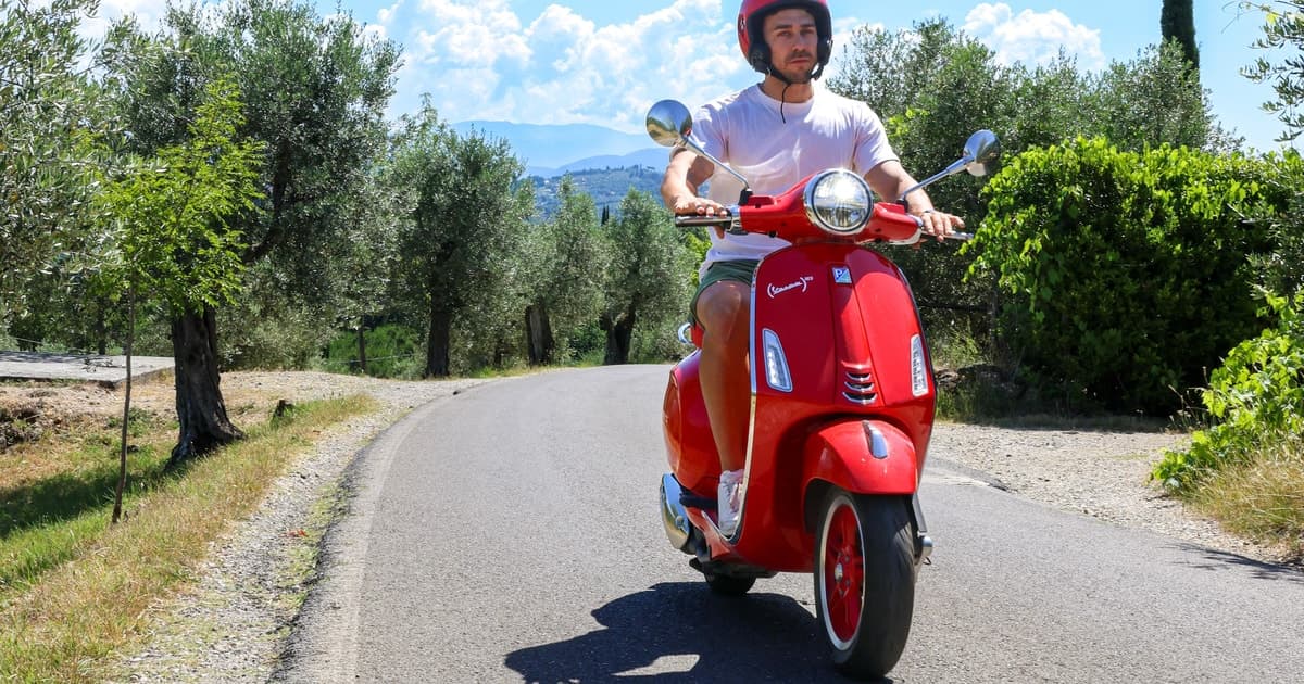 Tour en Vespa por Fiesole y las colinas de Florencia con cata de aceite de oliva