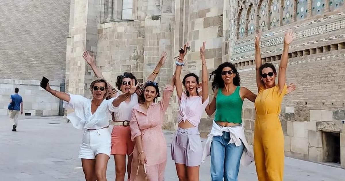 Descubre Zaragoza: Visita completa + vino y tapas