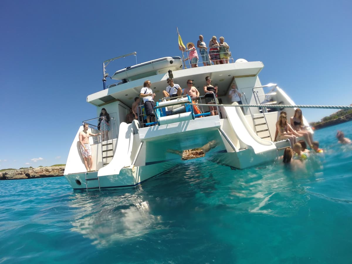 Mallorca: Crucero de 4 horas en Catamarán por la Costa Este