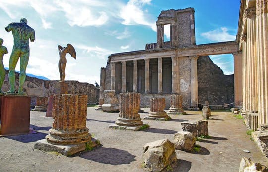 Traslado de ida y vuelta de Roma a Pompeya con entradas sin colas
