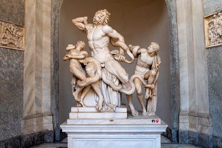 Capilla Sixtina, Museos Vaticanos y Tour en Grupo Pequeño de San Pedro