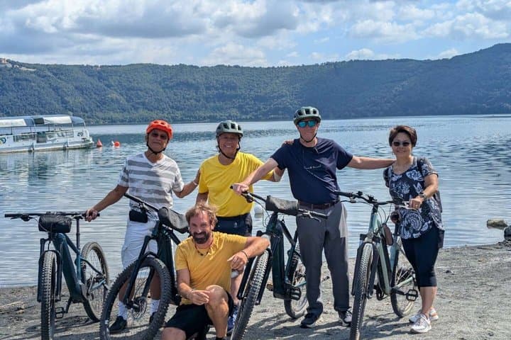 e-Bike tour Castelli Romani: desde Appia Antica a Castel Gandolfo