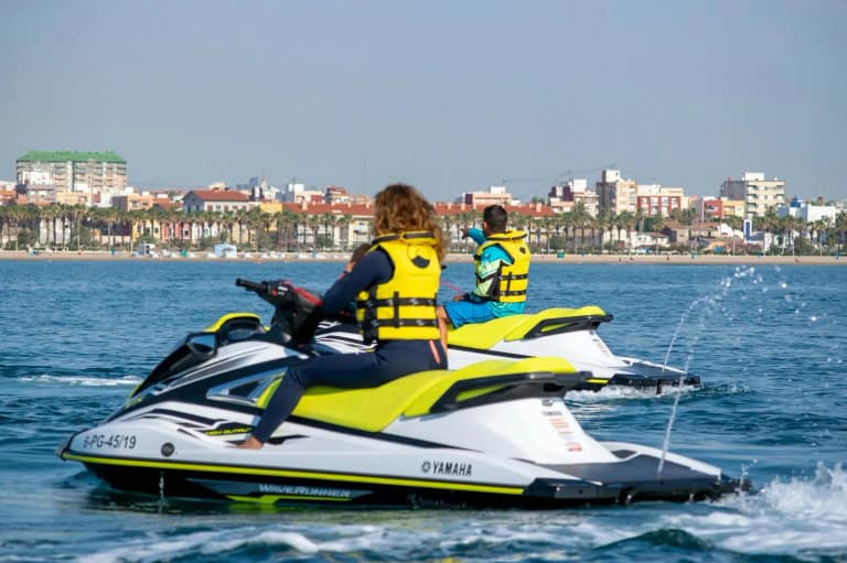 Motos de agua en Valencia
